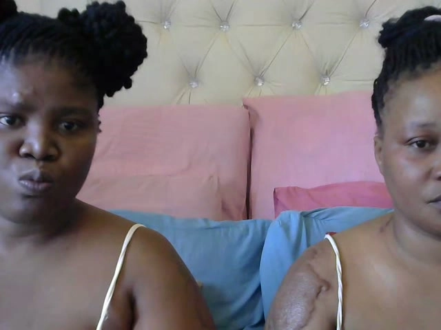 Geile webcamsex met DIRTYBITCHS6