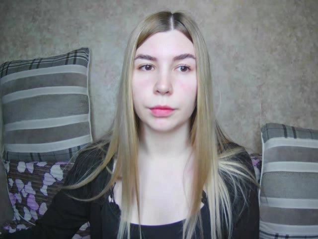 Geile webcamsex met EllaNuar