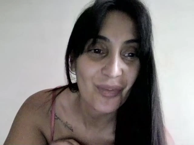 Geile webcamsex met Shaitan