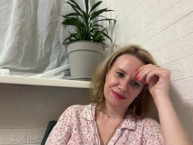 Geile webcamsex met WildRosee