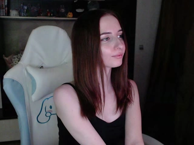 Geile webcamsex met CuttiCrystal