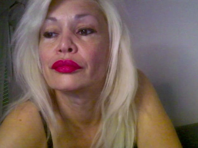 Geile webcamsex met ElenaMonet